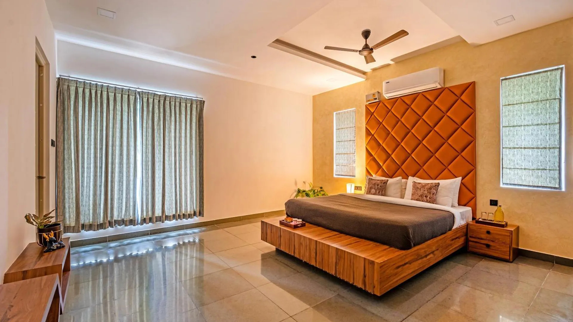 Senaro Farms Bed & Breakfast Varagampadi