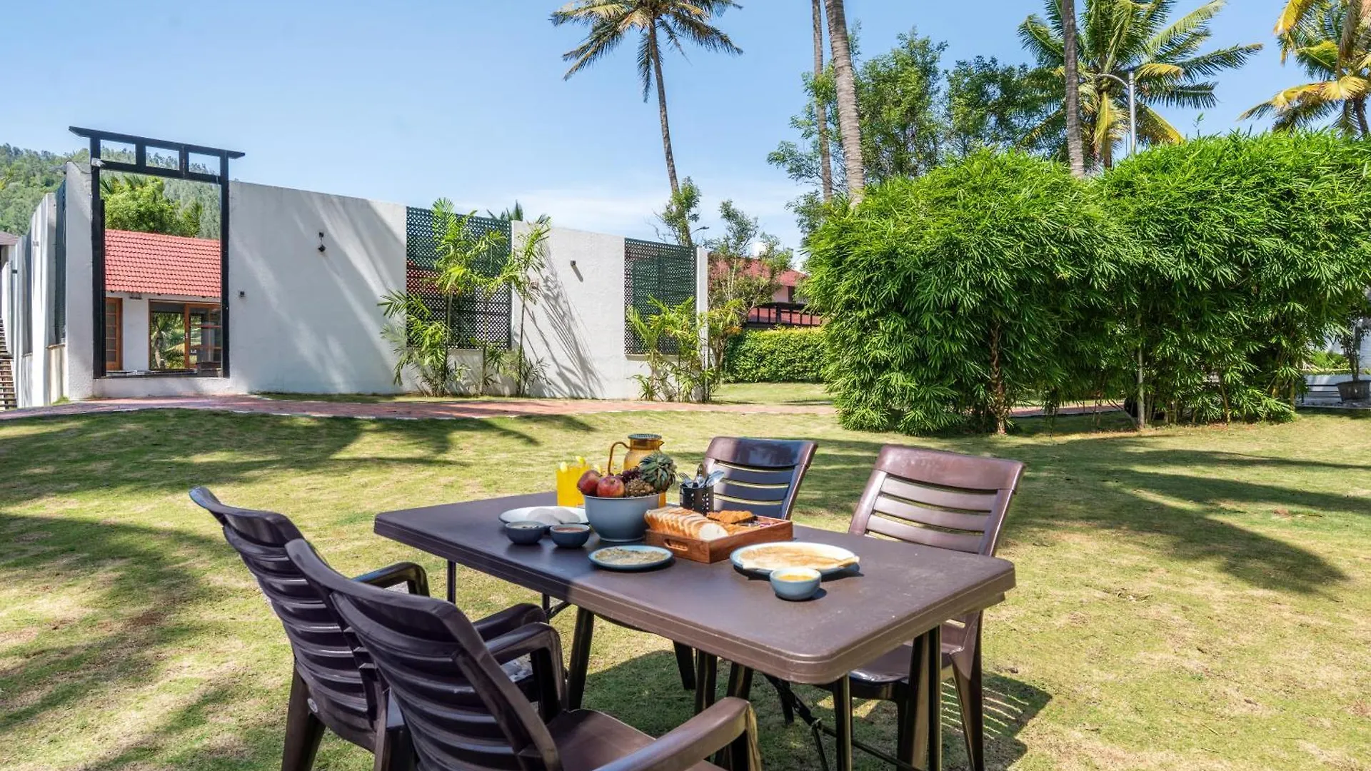 Senaro Farms Bed & Breakfast Varagampadi India